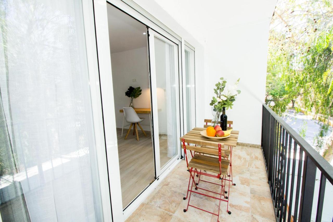 Perfectly Located Beachside Apartment In Elviria มาร์เบยา ภายนอก รูปภาพ
