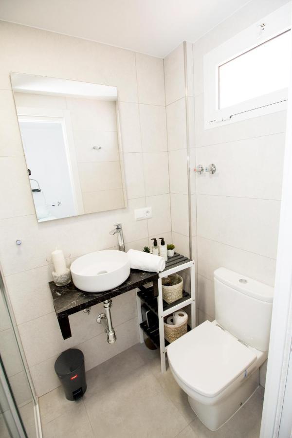 Perfectly Located Beachside Apartment In Elviria มาร์เบยา ภายนอก รูปภาพ
